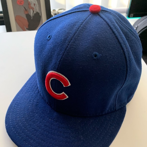 cubs fitted baseball caps